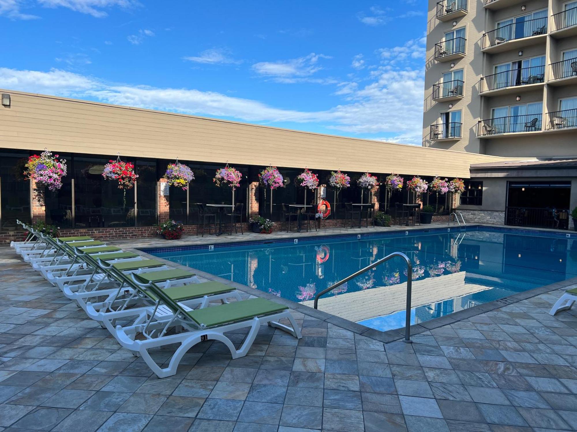 Coast Capri Hotel Kelowna Eksteriør bilde